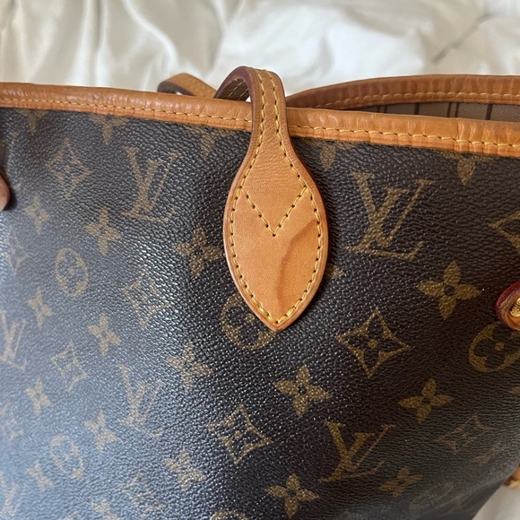 Authentic Louis Vuitton Neverfull MM - Picture 8 of 9